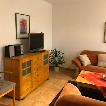 Bahnhofstr_13 2 Apartman *